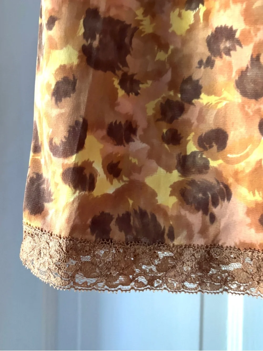 Vintage 70s Jantzen Lace Trim Floral Half Slip Tan Brown Yellow Size M - Picture 9 of 11